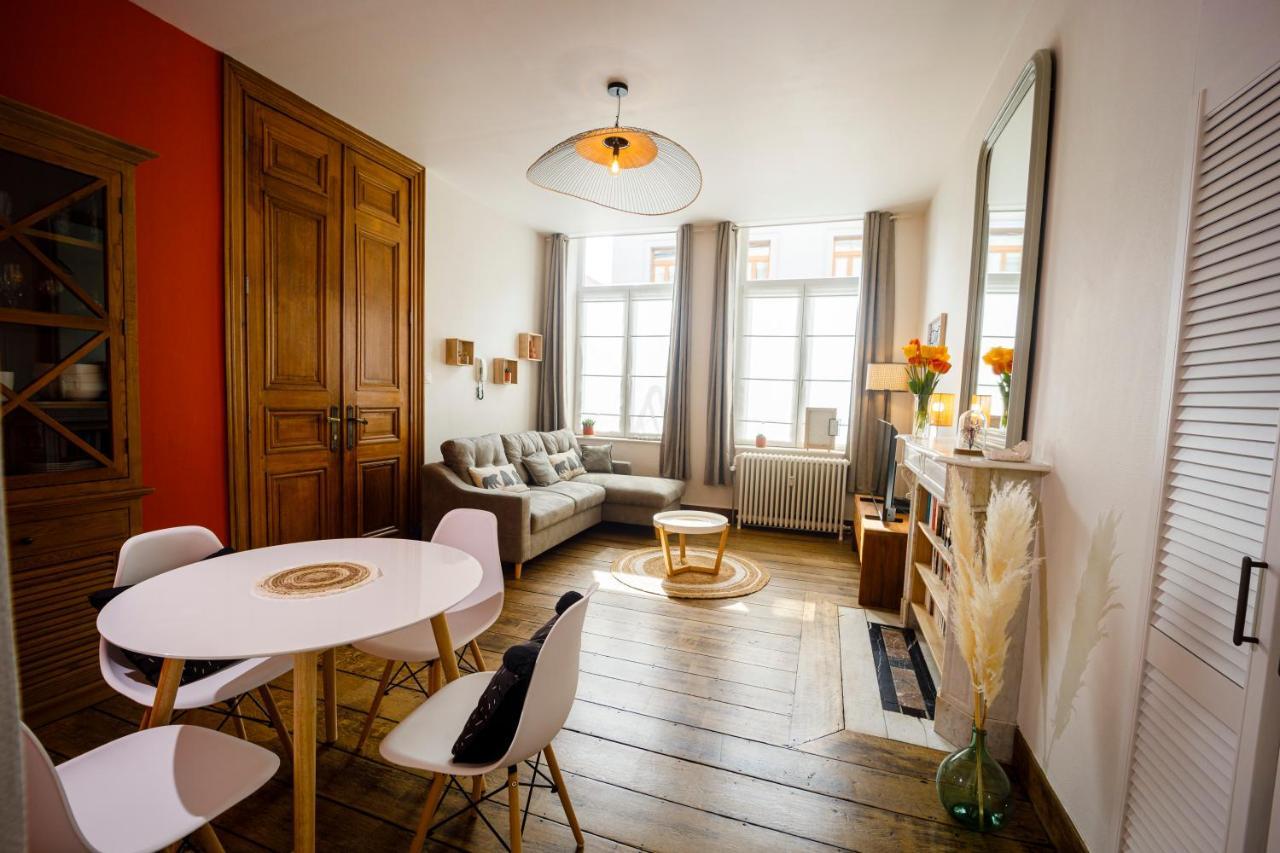 Gite La Petite Ourse - Gite De Charme Citadin Andenne Esterno foto