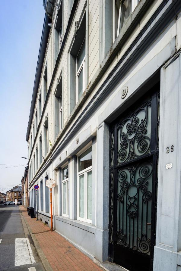 Gite La Petite Ourse - Gite De Charme Citadin Andenne Esterno foto